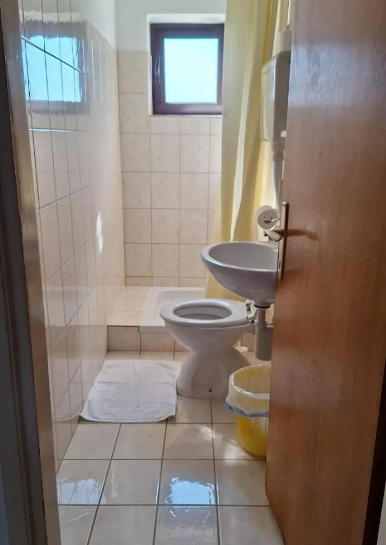 Apartments Ankica Kampor